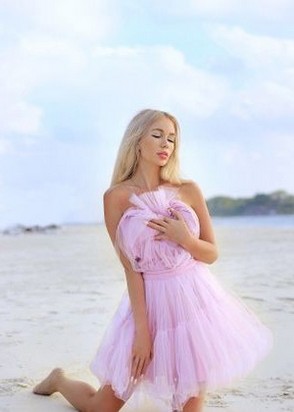 Ночная бабочка Инстамодель (25), Смоленская, 35,000 ₽ час, Минет в презервативе, Минет глубокий, тел +7(928)485-71-24