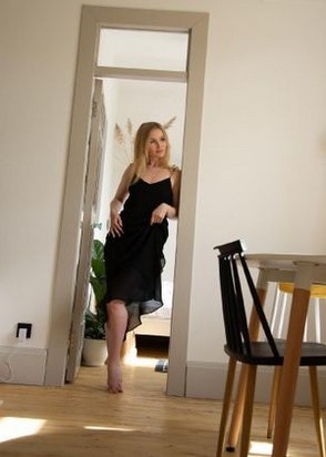 Шлюха Алла (24), Деловой центр, 6,000 ₽ час, Секс классический, Минет в презервативе, тел +7(918)138-48-87