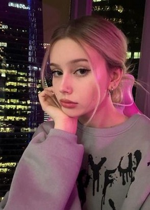 Ночная бабочка Оля (20), Улица Скобелевская, 5,000 ₽ час, Секс классический, Минет глубокий, тел +7(988)368-27-60