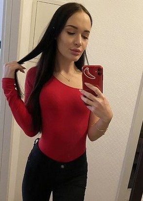 Индивидуалка Лиза (24), Университет, 5,000 ₽ час, Минет глубокий, Окончание на грудь, тел +7(918)735-30-48