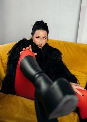 Шлюха Камилла (20), Чкаловская, 20,000 ₽ час, Минет в презервативе, Минет глубокий, тел +7(991)629-32-94