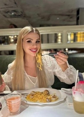 Ночная бабочка Рузанна (29), Боровицкая, 16,000 ₽ час, Минет в презервативе, Массаж расслабляющий, тел +7(908)217-81-83