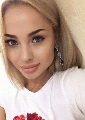 Профессионалка ЕВА (23), Чеховская, 8,000 ₽ час, Стриптиз не профи, Массаж эротический, тел +7(986)591-36-95