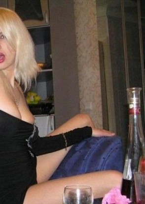 Жрица любви Люба (33), Семеновская, 2,500 ₽ час, Минет в презервативе, Фистинг классический, тел +7(918)793-95-06