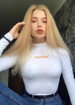 Эскортница Мила (24), Нагорная, 10,000 ₽ час, Окончание на лицо, Стриптиз не профи, тел +7(999)079-89-43