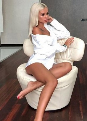 Эскортница ОЛЯ (23), Мичуринский проспект, 7,000 ₽ час, Секс классический, Минет без резинки, тел +7(978)532-69-50