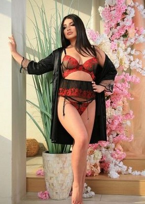 Шлюха Маша (28), Профсоюзная, 10,000 ₽ час, Минет в презервативе, Минет глубокий, тел +7(952)853-47-81