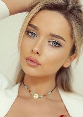 Содержанка АЛИНА (23), Чеховская, 7,000 ₽ час, Секс классический, Стриптиз не профи, тел +7(991)521-81-91