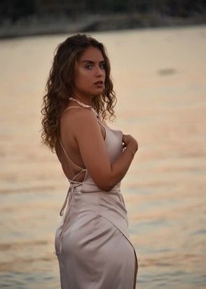 Путана Алиса (21), Смоленская, 15,000 ₽ час, Окончание на грудь, Массаж классический, тел +7(931)674-03-18