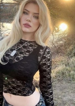 Эскортница КАРИНА (26), Молодежная, 10,000 ₽ час, Золотой дождь мне (даме), Порка, тел +7(951)489-75-89