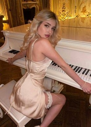 Путана Марина (22), Шелепиха, 5,000 ₽ час, Окончание в рот, Стриптиз профи, тел +7(937)520-09-32