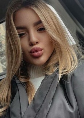 Профессионалка Вика (21), Смоленская, 8,000 ₽ час, Массаж расслабляющий, Фистинг классический, тел +7(999)825-23-03