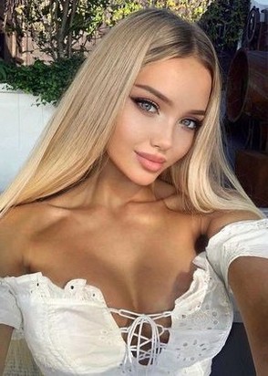 Путана ЮЛЯ (23), Смоленская, 10,000 ₽ час, Минет глубокий, Массаж эротический, тел +7(953)405-85-81