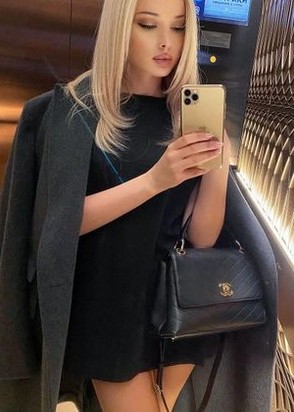 Массажистка АЛИНА (23), Боровицкая, 7,000 ₽ час, Массаж профессиональный, Массаж расслабляющий, тел +7(953)043-28-81