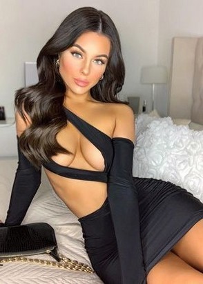 Массажистка Алечка (21), Университет, 3,000 ₽ час, Минет в презервативе, Минет без резинки, тел +7(931)039-96-68