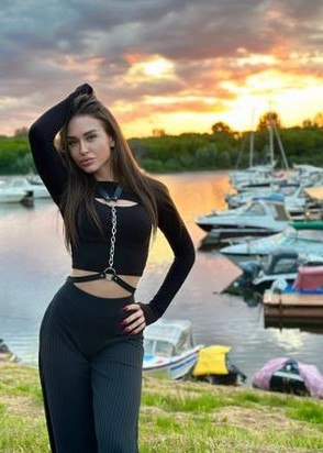 Девушка по вызову Лола (25), Студенческая, 7,000 ₽ час, Золотой дождь вам (мужчине), Легкая доминация, тел +7(986)951-48-45