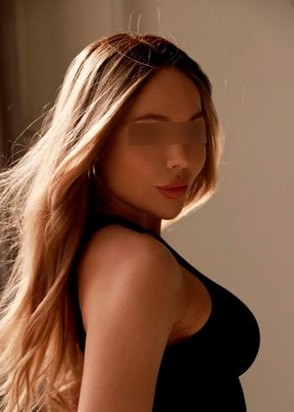 Содержанка Наталия (32), Чеховская, Минет без резинки, Золотой дождь вам (мужчине), тел +7(917)974-52-17