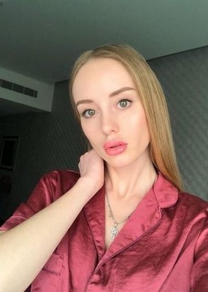 Куртизанка Марина (26), Пятницкое шоссе, 7,000 ₽ час, Минет без резинки, Массаж урологический, тел +7(999)739-58-64