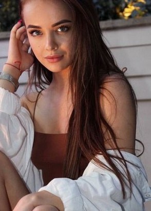 Куртизанка Свелана (22), Смоленская, 8,000 ₽ час, Стриптиз не профи, Массаж классический, тел +7(917)748-76-14