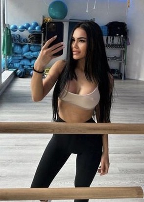 Путана Николь (26), Университет, 3,000 ₽ час, Секс классический, Массаж расслабляющий, тел +7(902)789-14-85