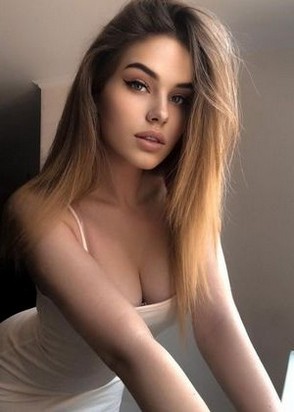 Содержанка Алена (20), Профсоюзная, 2,000 ₽ час, Окончание на грудь, Стриптиз не профи, тел +7(937)869-41-98