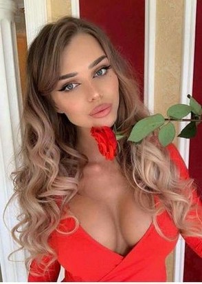 Шлюха Арина (61), 3,000 ₽ час, Стриптиз не профи, Массаж расслабляющий, тел +7(987)251-62-69