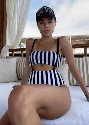 Профессионалка Злата (23), Технопарк, 10,000 ₽ час, Окончание на грудь, Окончание на лицо, тел +7(908)915-04-08