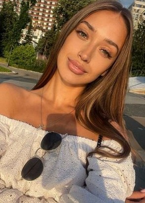 Профессионалка Дарина (27), Бабушкинская, 6,000 ₽ час, Окончание на грудь, Массаж классический, тел +7(937)983-90-59