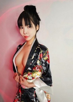Путана Han Ji Yoon (25), Алексеевская, 8,000 ₽ час, Минет глубокий, Окончание на грудь, тел +7(953)164-96-07