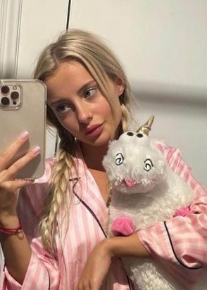 Индивидуалка Аня (23), Университет, 7,000 ₽ час, Минет без резинки, Минет глубокий, тел +7(908)068-74-53
