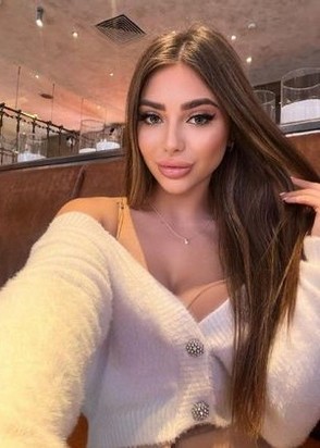 Массажистка Рита (25), Университет, 2,500 ₽ час, Минет без резинки, Массаж расслабляющий, тел +7(978)935-76-56