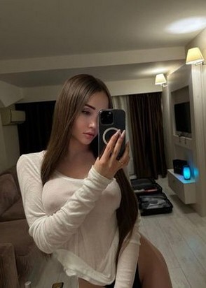 Профессионалка Карина (25), Строгино, 2,000 ₽ час, Стриптиз не профи, Госпожа, тел +7(921)914-50-27