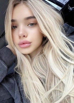 Куртизанка Маша (23), Университет, 8,000 ₽ час, Массаж расслабляющий, Фетиш, тел +7(950)635-76-17