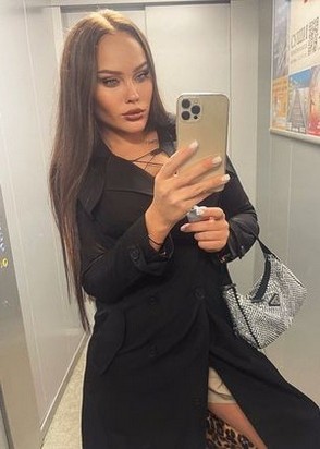 Массажистка Вероника (21), Войковская, 7,000 ₽ час, Минет в презервативе, Легкая доминация, тел +7(929)387-43-48