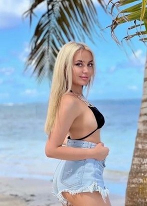 Содержанка Майя (23), Измайлово, 7,000 ₽ час, Минет глубокий, Окончание на грудь, тел +7(952)752-81-49