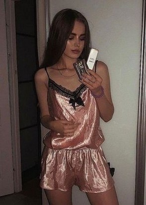 Путана Яночка (23), Петровский парк, 7,000 ₽ час, Секс классический, Госпожа, тел +7(904)637-31-06