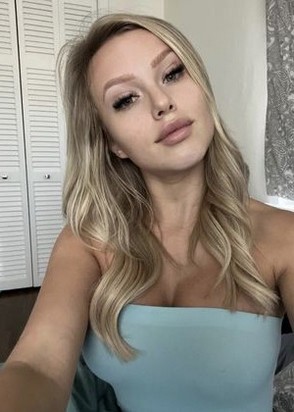 Девушка по вызову Ангелина (22), Филатов Луг, 5,000 ₽ час, Окончание на грудь, Легкая доминация, тел +7(953)594-47-71