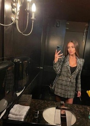 Шлюха Алина (26), Калужская, 3,000 ₽ час, Окончание на грудь, Массаж расслабляющий, тел +7(999)321-01-20