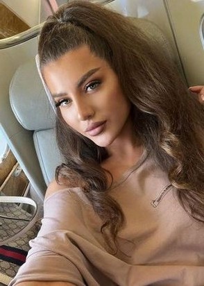 Эскортница Алёна (21), Щелковская, 4,000 ₽ час, Минет в презервативе, Массаж классический, тел +7(904)759-42-60