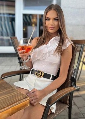 Проститутка КАТЯ (23), Смоленская, 10,000 ₽ час, Массаж расслабляющий, Ролевые игры, тел +7(995)012-74-27