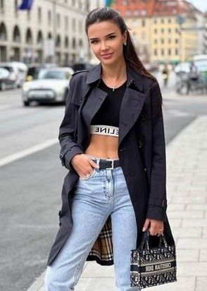 Шлюха ЖЕНЯ (23), Смоленская, 15,000 ₽ час, Массаж профессиональный, Массаж эротический, тел +7(951)643-72-21