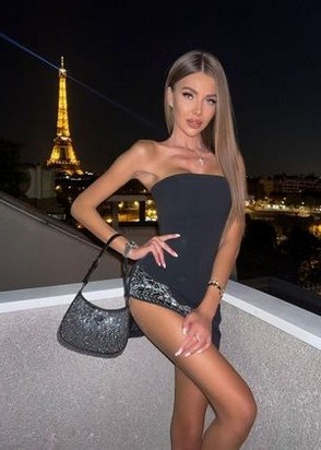 Профессионалка Ева (26), Фрунзенская, 8,000 ₽ час, Массаж расслабляющий, Легкая доминация, тел +7(989)360-12-08