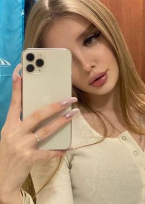 Шлюха Диана (25), Щукинская, 2,000 ₽ час, Окончание в рот, Порка, тел +7(987)590-81-84