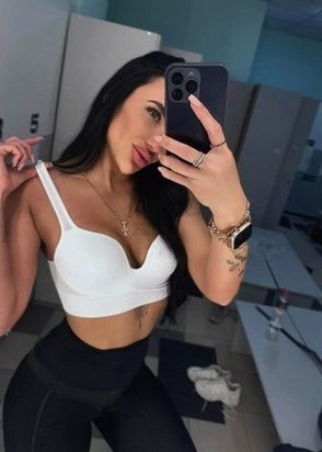 Девушка по вызову Арина (25), Фили, 8,000 ₽ час, Минет без резинки, Массаж классический, тел +7(927)019-89-70
