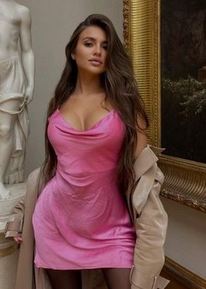 Шлюха Карина (25), Ясенево, 1,500 ₽ час, Минет без резинки, Анилингус вам (мужчине), тел +7(921)735-59-60