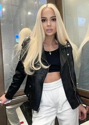 Индивидуалка ЮЛЯ (19), Аэропорт, 10,000 ₽ час, Секс классический, Окончание на грудь, тел +7(929)481-06-31