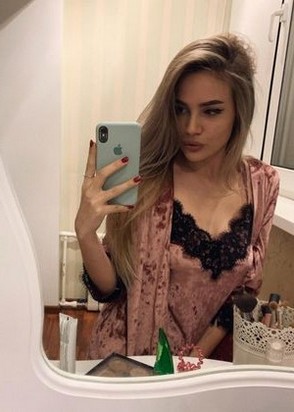 Куртизанка Аня (21), Первомайская, 5,000 ₽ час, Окончание на грудь, Игры, тел +7(921)941-70-74