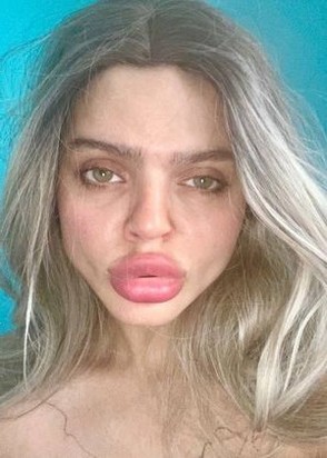 Проститутка Тори (24), Улица Сергея Эйзенштейна, 25,000 ₽ час, Игрушки, Cекс по телефону, тел +7(991)349-65-58