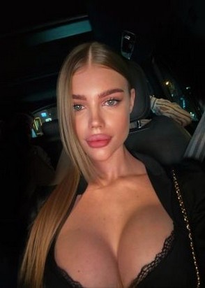 Содержанка Малика (25), Студенческая, 8,000 ₽ час, Массаж классический, Легкая доминация, тел +7(951)457-69-74