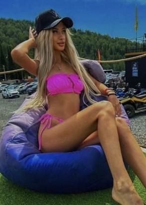 Массажистка Оля (22), Семеновская, 3,000 ₽ час, Минет глубокий, Окончание на грудь, тел +7(953)451-37-83